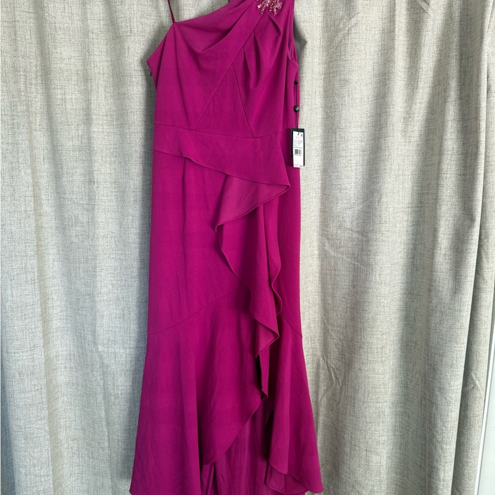 NWT Adrianna Papell Fuchsia One-Shoulder Crepe Dress